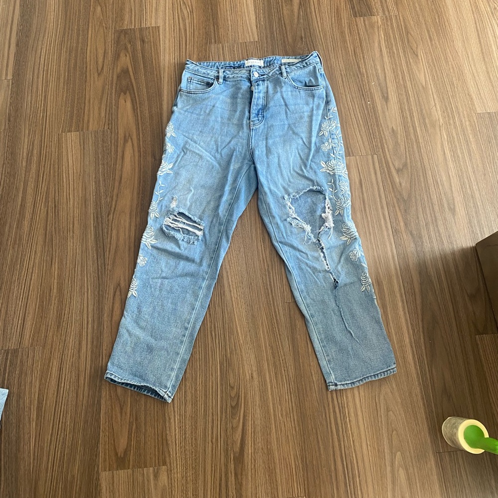 Pacsun Embroidered Mom Jeans